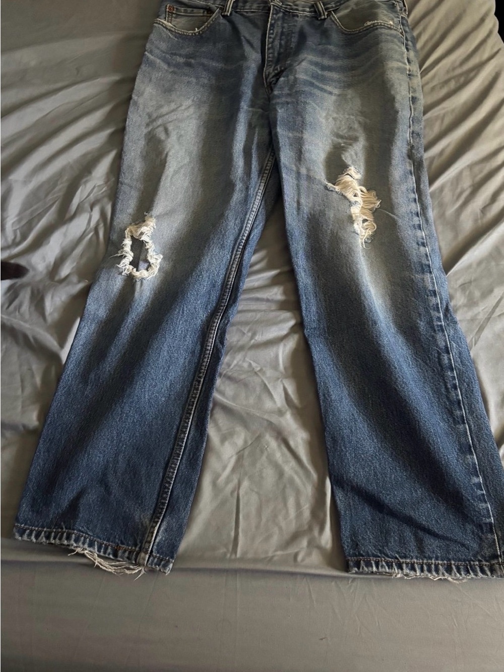 Men's Distressed Blue Jeans - 550 Levi’s